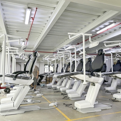 ชุดทันตกรรมช่องปาก เก้าอี้คลินิกทันตกรรม พร้อมฟังก์ชันฟอกสีฟัน ไฟ LED ยอมรับการปรับแต่ง เก้าอี้อุปกรณ์ทันตกรรม หน่วยทันตกรรม