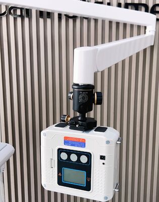 หน่วยทันตแพทย์สัตวแพทย์แบบพกพา พร้อมกล้องเอ็กซ์เรย์ 4K และเครื่องปรับน้ํามันฟรีสําหรับการรักษาทันตสัตว์เลี้ยง